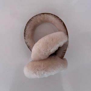 NWOT Overland ear muffs